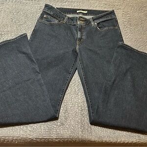Levi's Super Low Flare Wide Leg Jeans 33-34